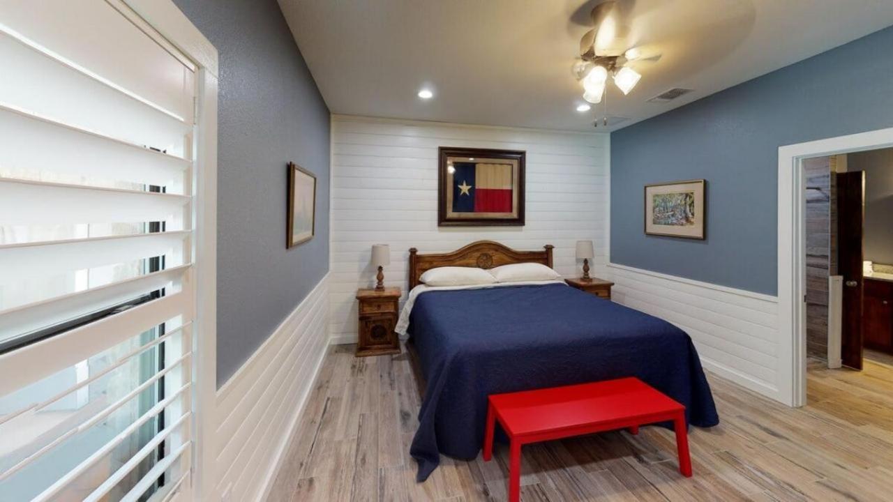 Heartstone Lodge Concan Luaran gambar