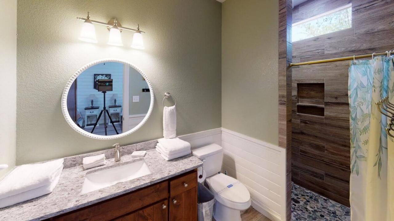 Heartstone Lodge Concan Luaran gambar